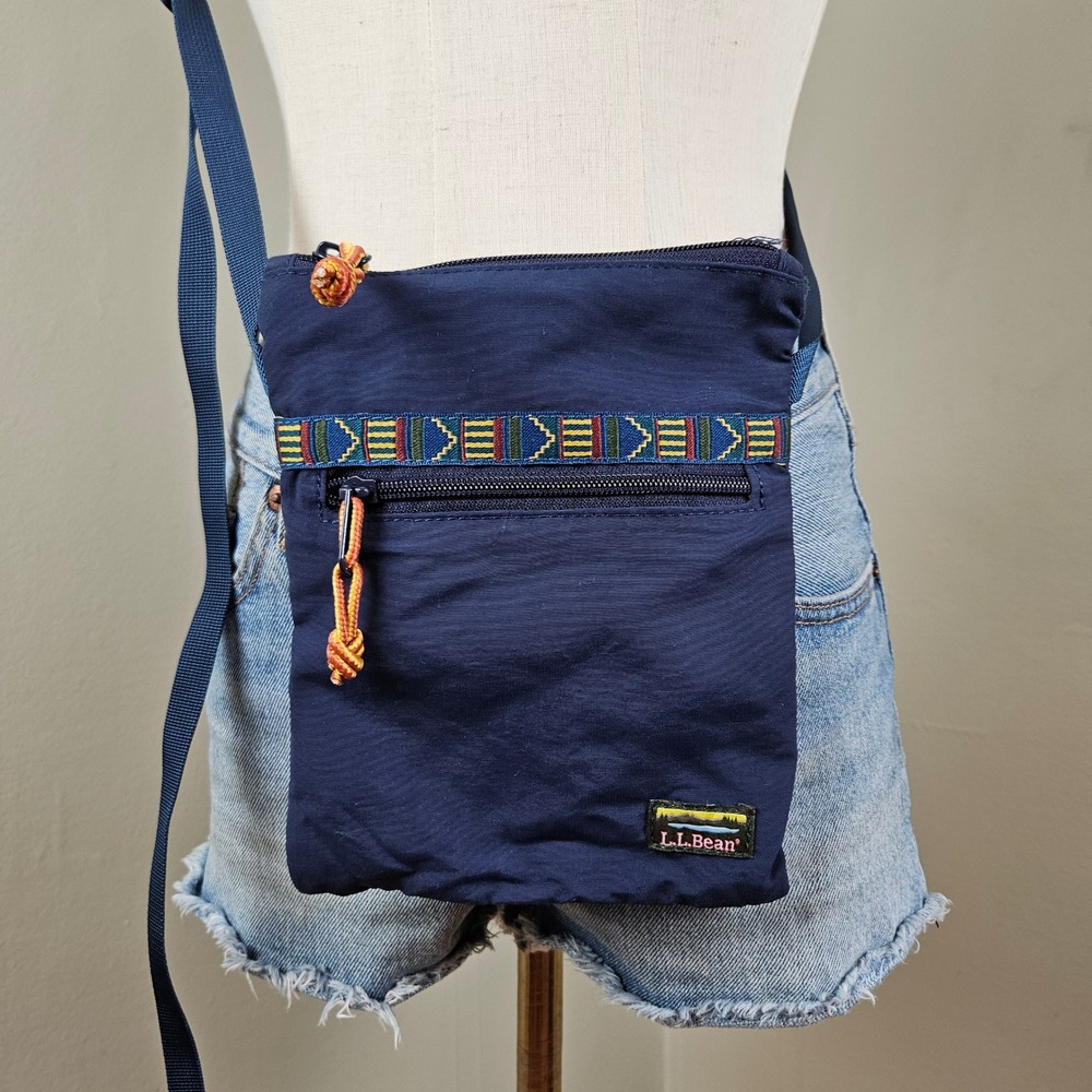 LL Bean‎ Mountain Classic Crossbody Bag Purse Nylon Navy Blue Retro Stripe